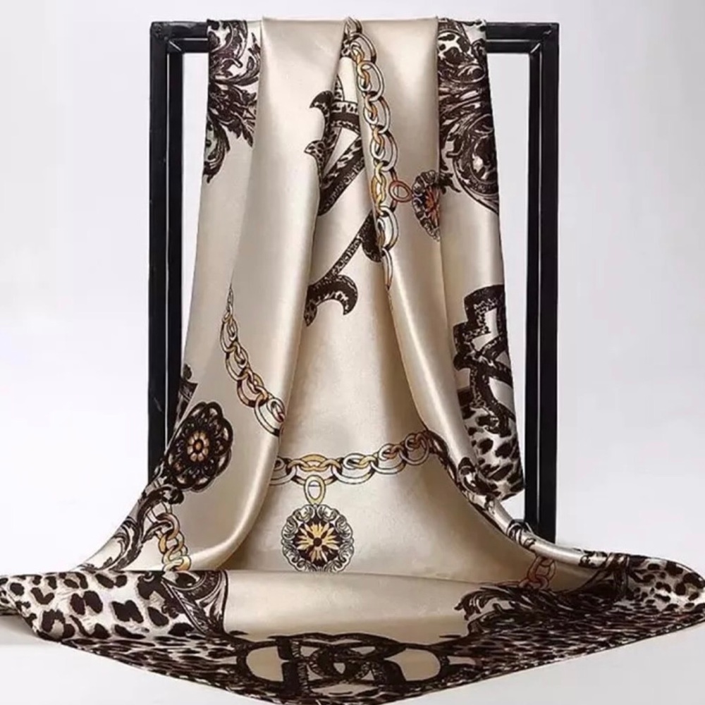 Silky scarf